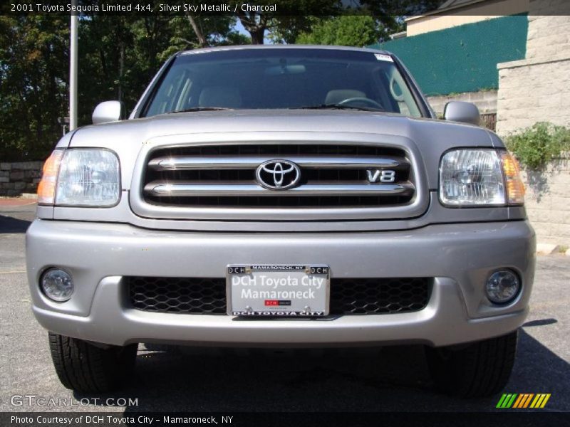 Silver Sky Metallic / Charcoal 2001 Toyota Sequoia Limited 4x4