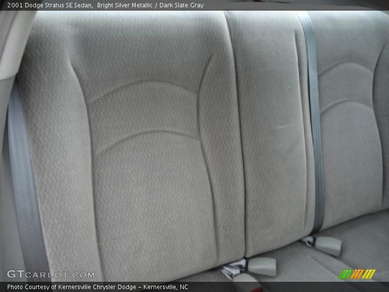 Bright Silver Metallic / Dark Slate Gray 2001 Dodge Stratus SE Sedan