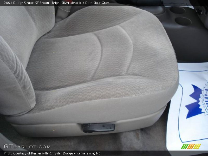 Bright Silver Metallic / Dark Slate Gray 2001 Dodge Stratus SE Sedan