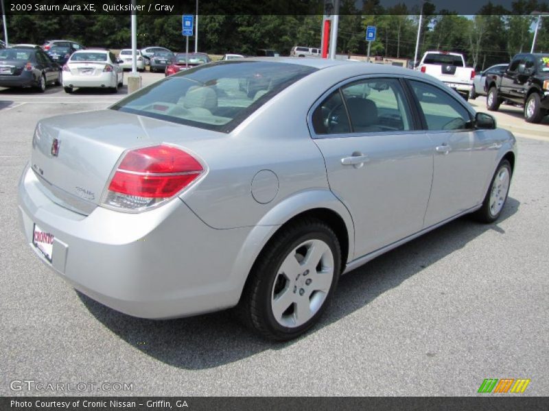 Quicksilver / Gray 2009 Saturn Aura XE