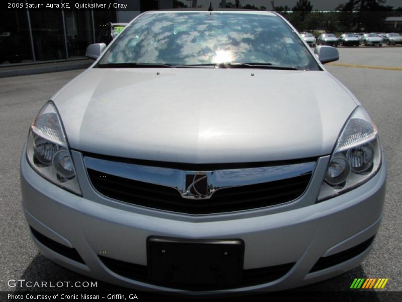 Quicksilver / Gray 2009 Saturn Aura XE