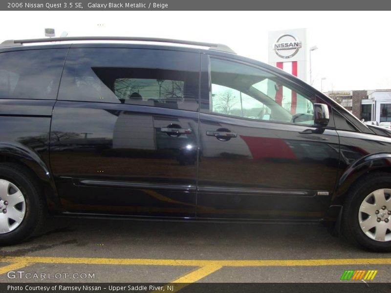 Galaxy Black Metallic / Beige 2006 Nissan Quest 3.5 SE