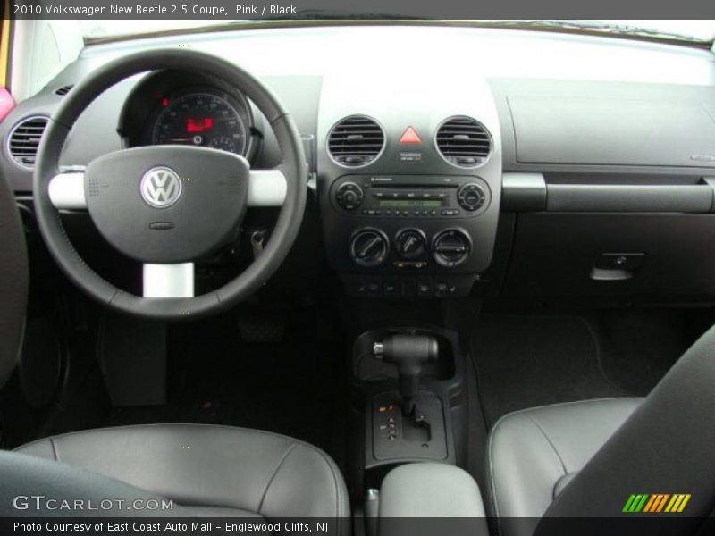 Pink / Black 2010 Volkswagen New Beetle 2.5 Coupe