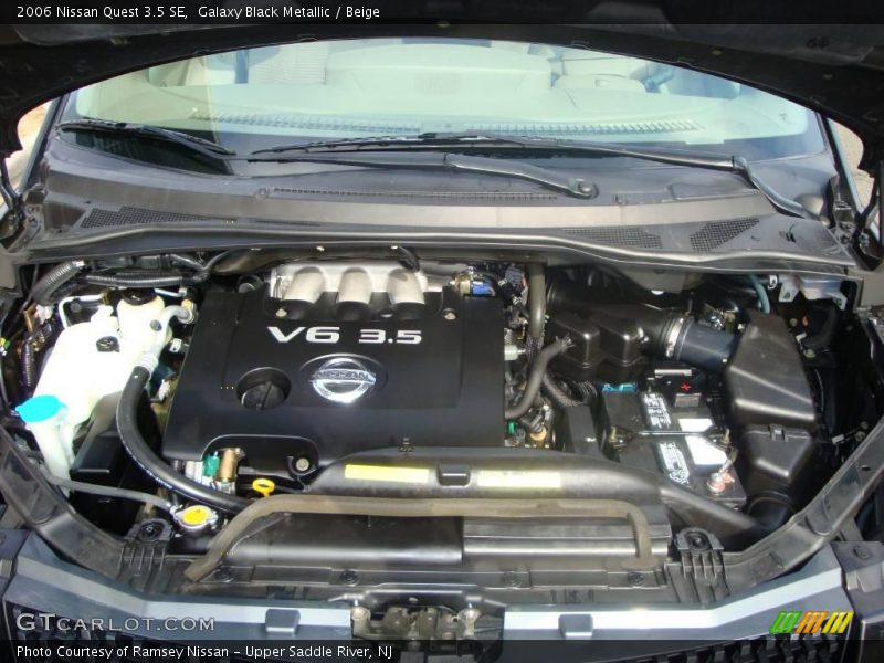 Galaxy Black Metallic / Beige 2006 Nissan Quest 3.5 SE