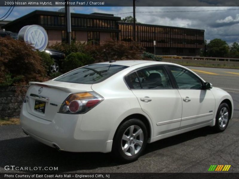 Winter Frost Pearl / Charcoal 2009 Nissan Altima Hybrid
