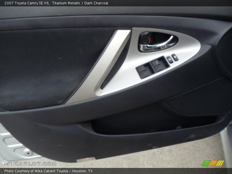 Titanium Metallic / Dark Charcoal 2007 Toyota Camry SE V6