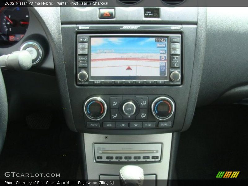 Winter Frost Pearl / Charcoal 2009 Nissan Altima Hybrid