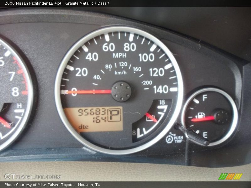 Granite Metallic / Desert 2006 Nissan Pathfinder LE 4x4