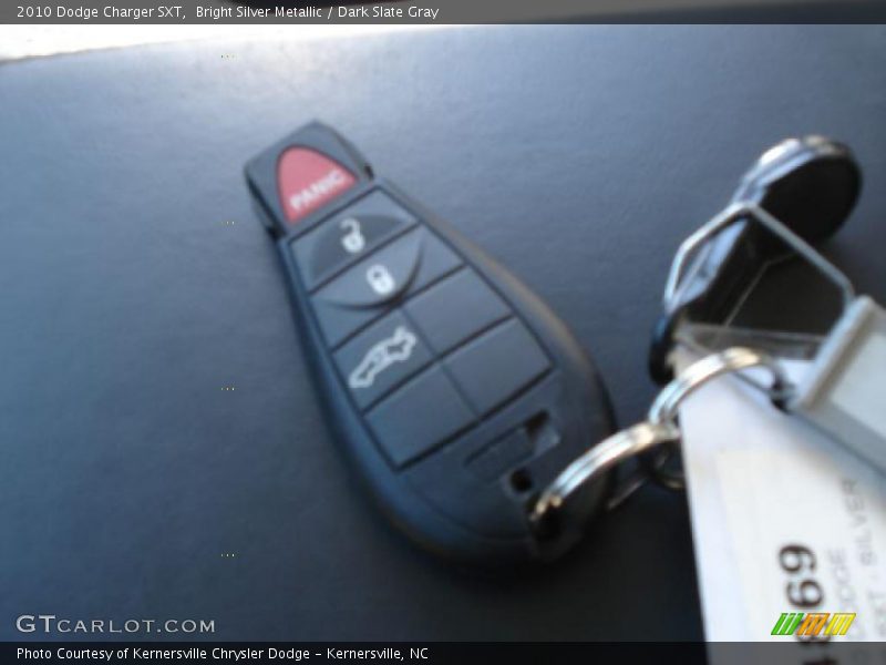 Bright Silver Metallic / Dark Slate Gray 2010 Dodge Charger SXT