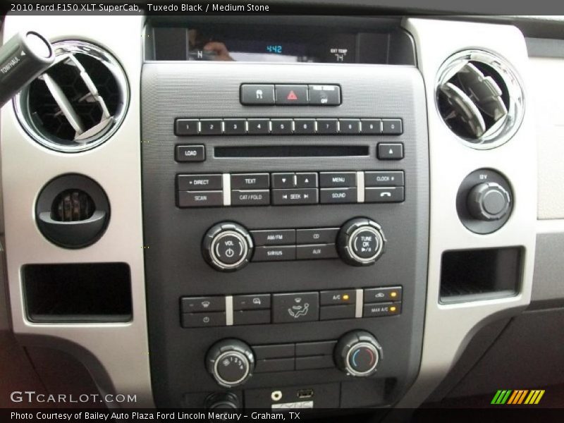 Tuxedo Black / Medium Stone 2010 Ford F150 XLT SuperCab