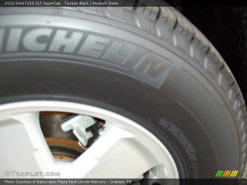 Tuxedo Black / Medium Stone 2010 Ford F150 XLT SuperCab