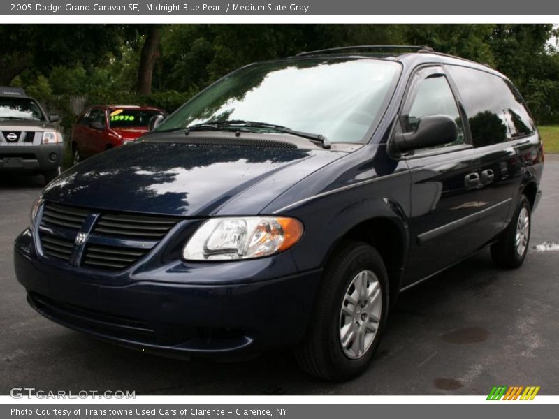 Midnight Blue Pearl / Medium Slate Gray 2005 Dodge Grand Caravan SE