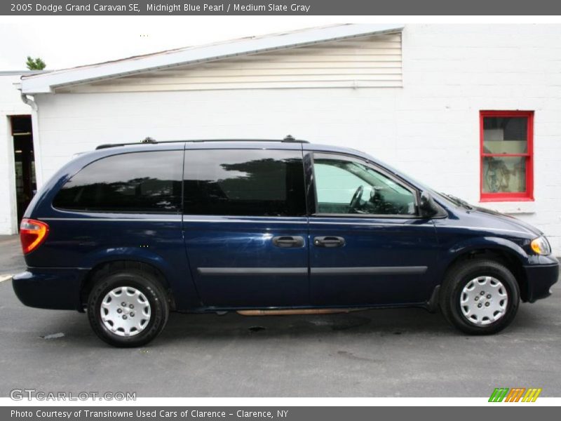 Midnight Blue Pearl / Medium Slate Gray 2005 Dodge Grand Caravan SE