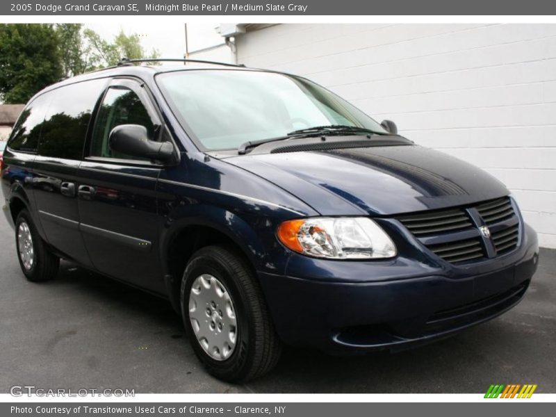 Midnight Blue Pearl / Medium Slate Gray 2005 Dodge Grand Caravan SE