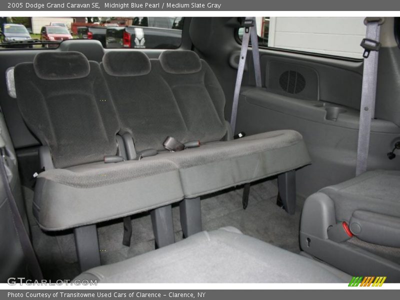 Midnight Blue Pearl / Medium Slate Gray 2005 Dodge Grand Caravan SE