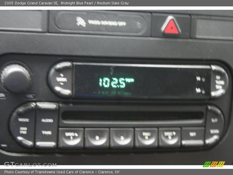 Midnight Blue Pearl / Medium Slate Gray 2005 Dodge Grand Caravan SE