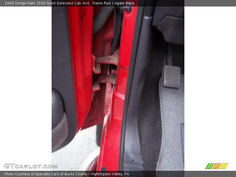 Flame Red / Agate Black 1999 Dodge Ram 1500 Sport Extended Cab 4x4