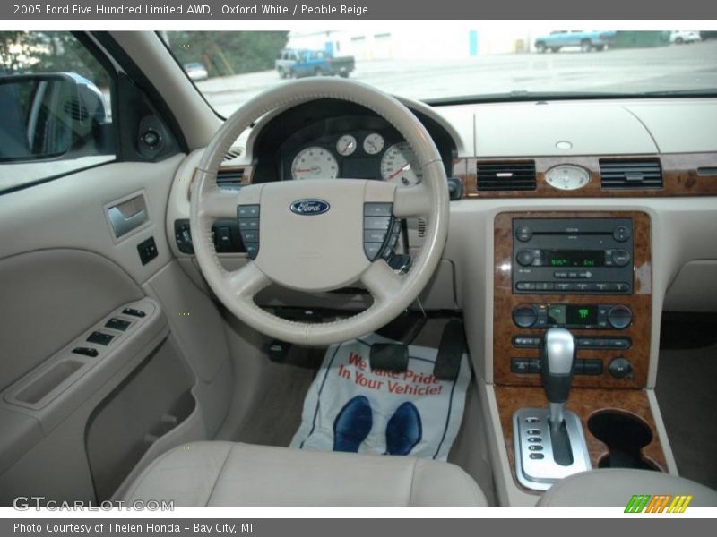 Oxford White / Pebble Beige 2005 Ford Five Hundred Limited AWD