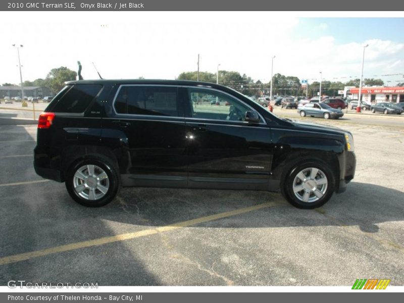 Onyx Black / Jet Black 2010 GMC Terrain SLE