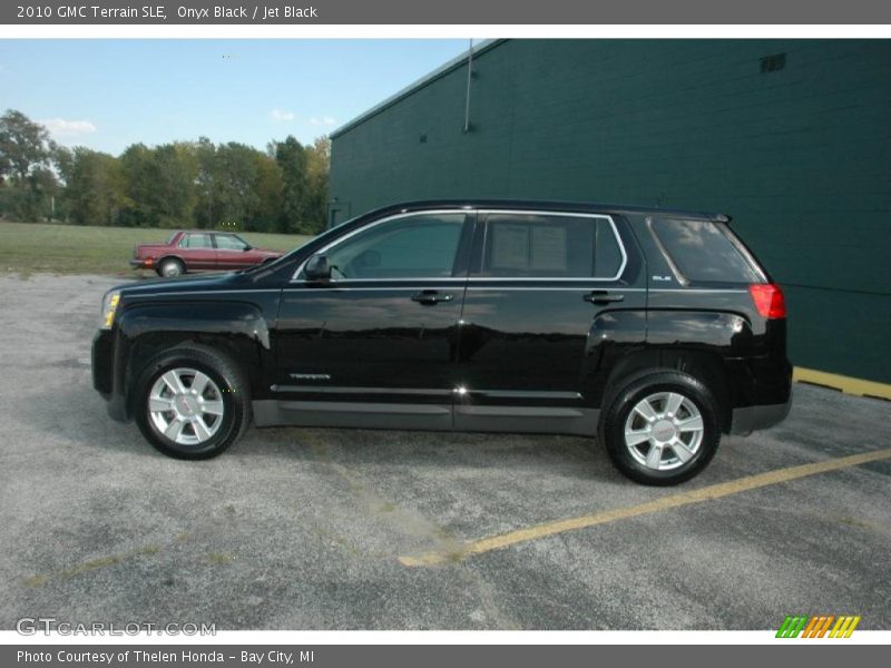 Onyx Black / Jet Black 2010 GMC Terrain SLE