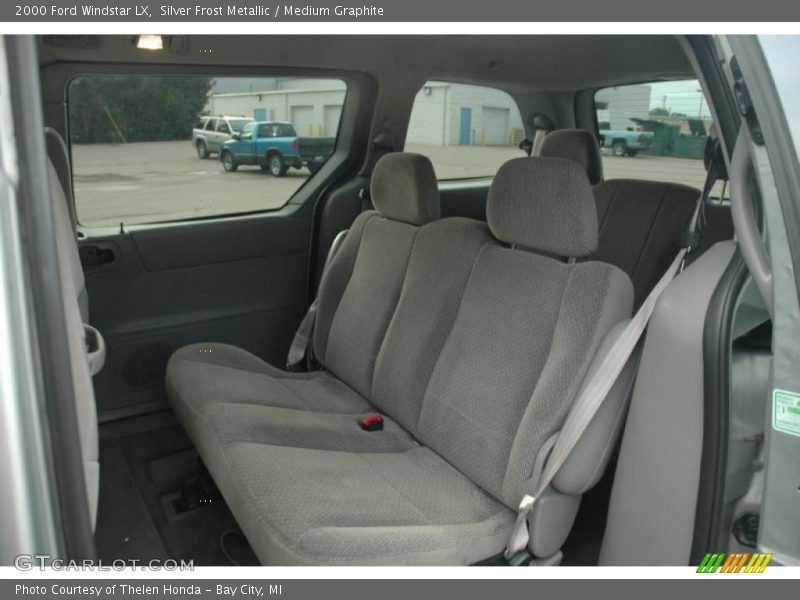 Silver Frost Metallic / Medium Graphite 2000 Ford Windstar LX