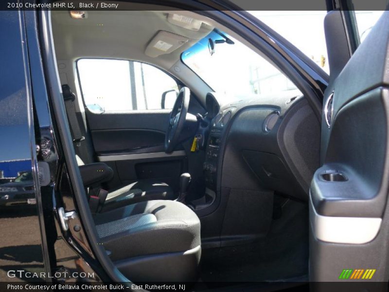 Black / Ebony 2010 Chevrolet HHR LS