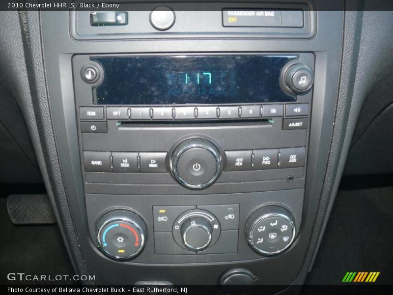 Black / Ebony 2010 Chevrolet HHR LS