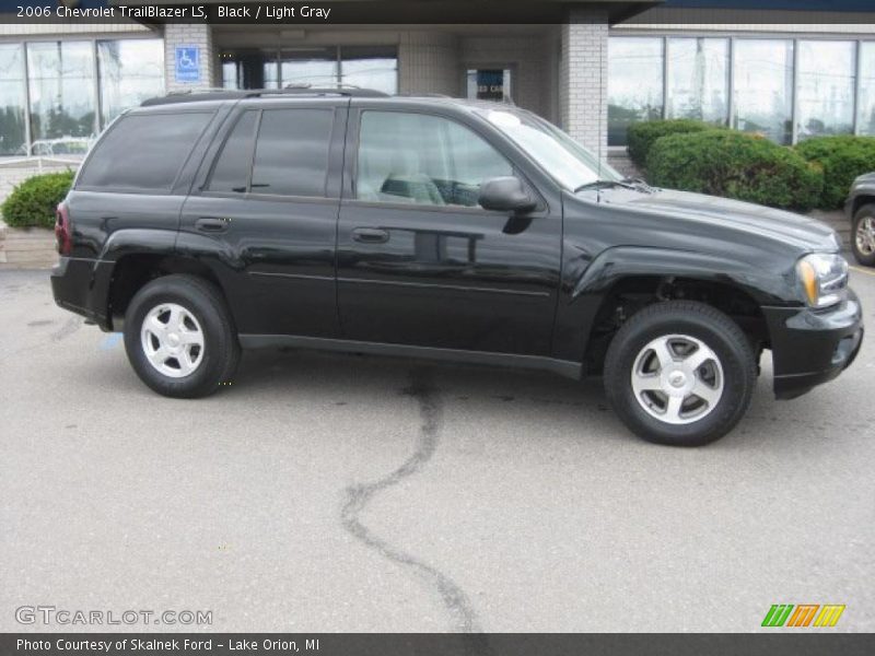 Black / Light Gray 2006 Chevrolet TrailBlazer LS