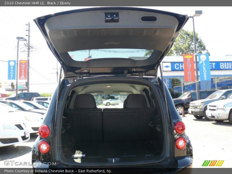 Black / Ebony 2010 Chevrolet HHR LS