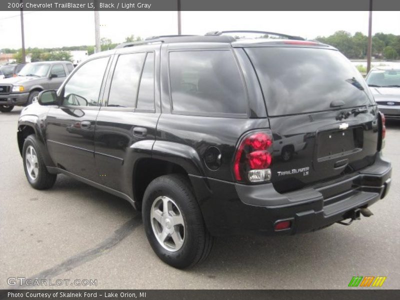 Black / Light Gray 2006 Chevrolet TrailBlazer LS