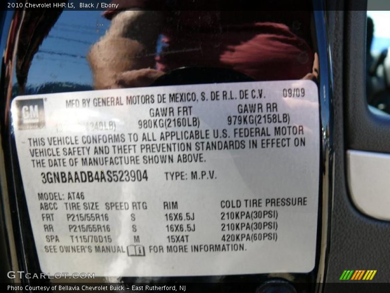 Black / Ebony 2010 Chevrolet HHR LS