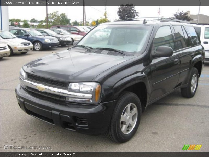 Black / Light Gray 2006 Chevrolet TrailBlazer LS