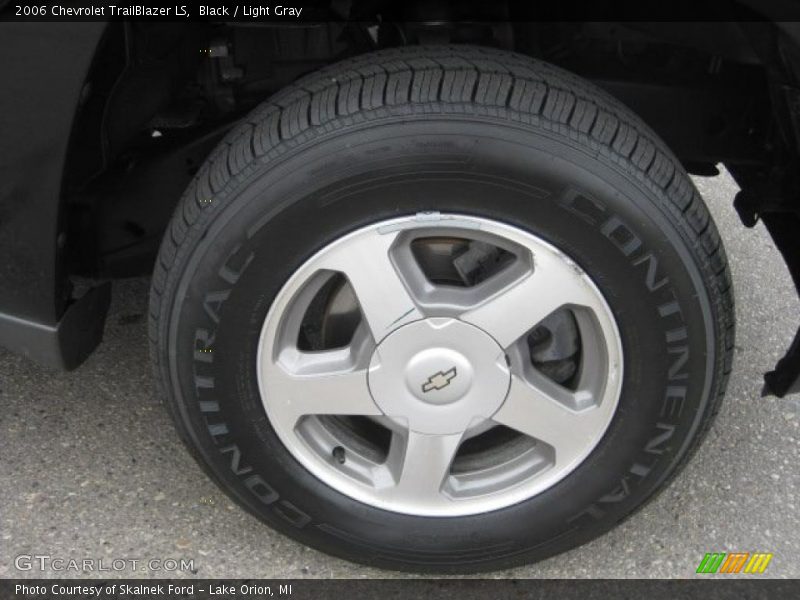 Black / Light Gray 2006 Chevrolet TrailBlazer LS