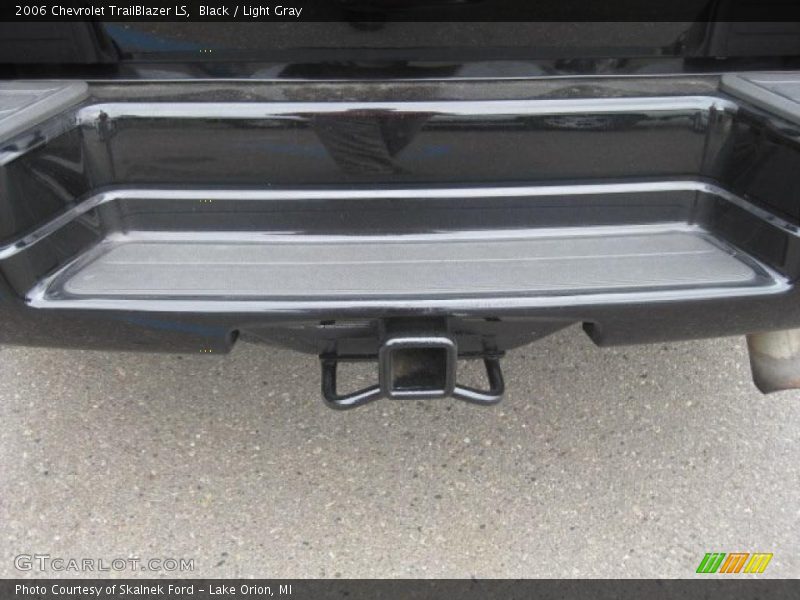 Black / Light Gray 2006 Chevrolet TrailBlazer LS