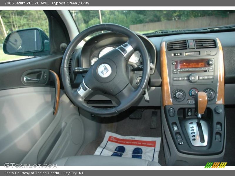 Cypress Green / Gray 2006 Saturn VUE V6 AWD