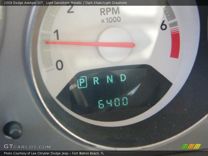 Light Sandstone Metallic / Dark Khaki/Light Graystone 2009 Dodge Avenger SXT