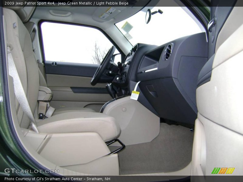 Jeep Green Metallic / Light Pebble Beige 2009 Jeep Patriot Sport 4x4