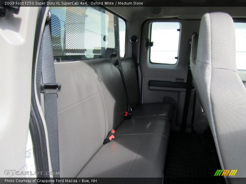 Oxford White / Medium Stone 2009 Ford F250 Super Duty XL SuperCab 4x4