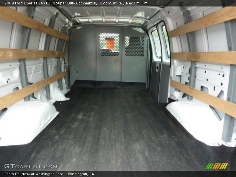 Oxford White / Medium Flint 2009 Ford E Series Van E250 Super Duty Commercial