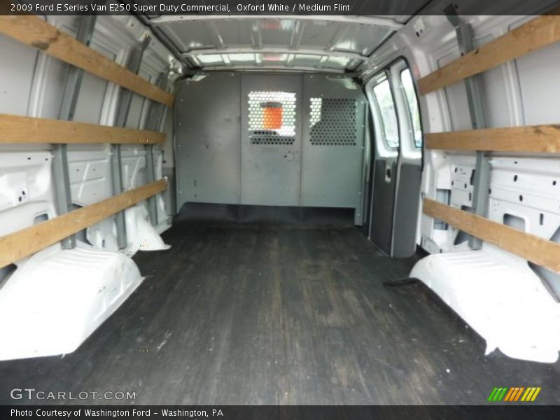 Oxford White / Medium Flint 2009 Ford E Series Van E250 Super Duty Commercial