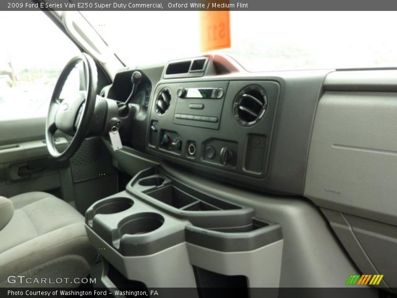 Oxford White / Medium Flint 2009 Ford E Series Van E250 Super Duty Commercial