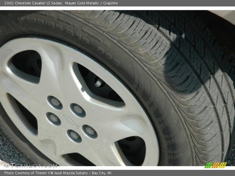 Mayan Gold Metallic / Graphite 2002 Chevrolet Cavalier LS Sedan