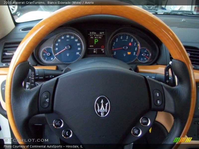 Bianco Eldorado (White) / Avorio 2009 Maserati GranTurismo