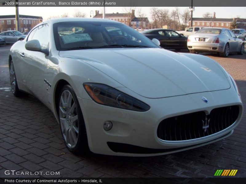 Bianco Eldorado (White) / Avorio 2009 Maserati GranTurismo