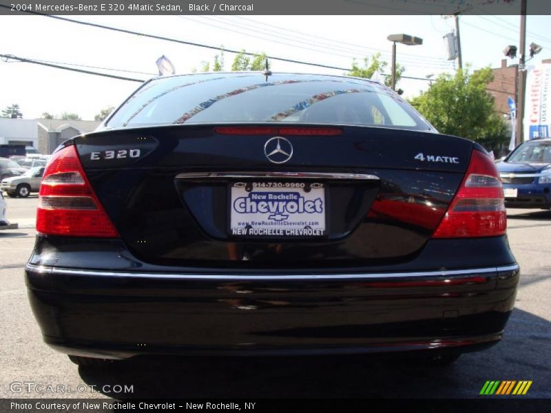 Black / Charcoal 2004 Mercedes-Benz E 320 4Matic Sedan