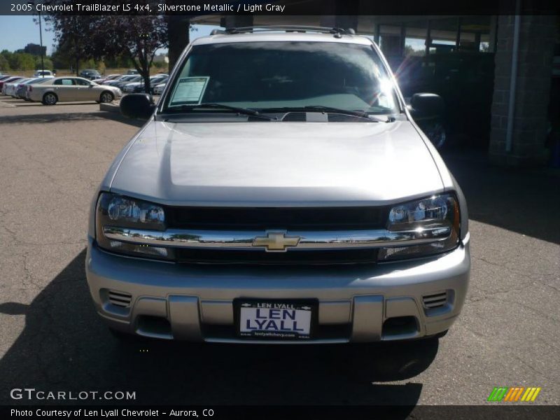Silverstone Metallic / Light Gray 2005 Chevrolet TrailBlazer LS 4x4
