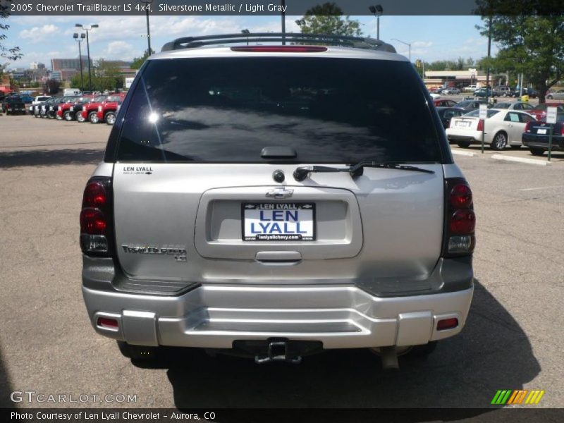 Silverstone Metallic / Light Gray 2005 Chevrolet TrailBlazer LS 4x4