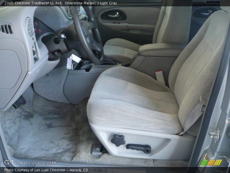 Silverstone Metallic / Light Gray 2005 Chevrolet TrailBlazer LS 4x4