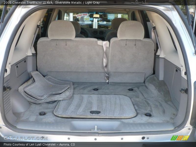 Silverstone Metallic / Light Gray 2005 Chevrolet TrailBlazer LS 4x4
