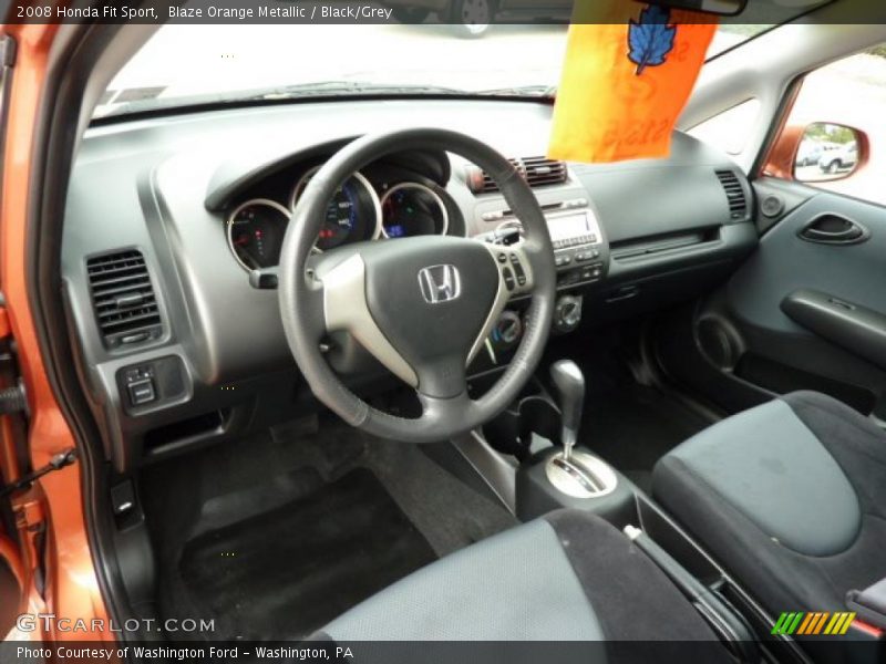 Blaze Orange Metallic / Black/Grey 2008 Honda Fit Sport